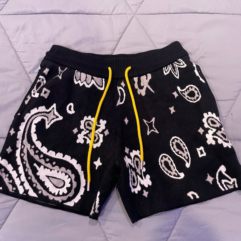 MNML Black and White Textured Shorts